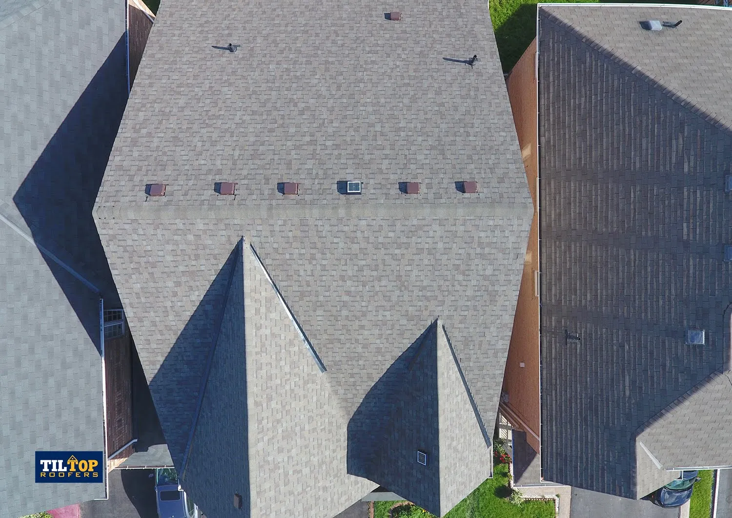 roof-change-detached-house-new-shingles